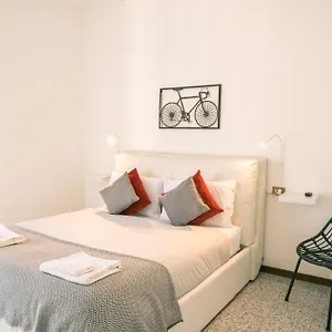 Bike & Family Apartment